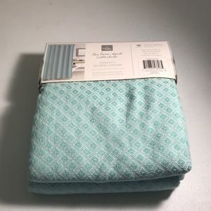 - DYNASTY SHOWER CURTAIN, THE YARN DYED COLLECTION